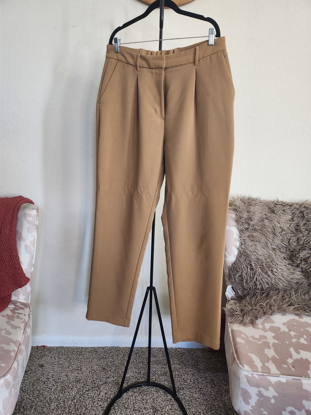 Old Navy Straight-Leg High-Rise Pants in Camel Brown